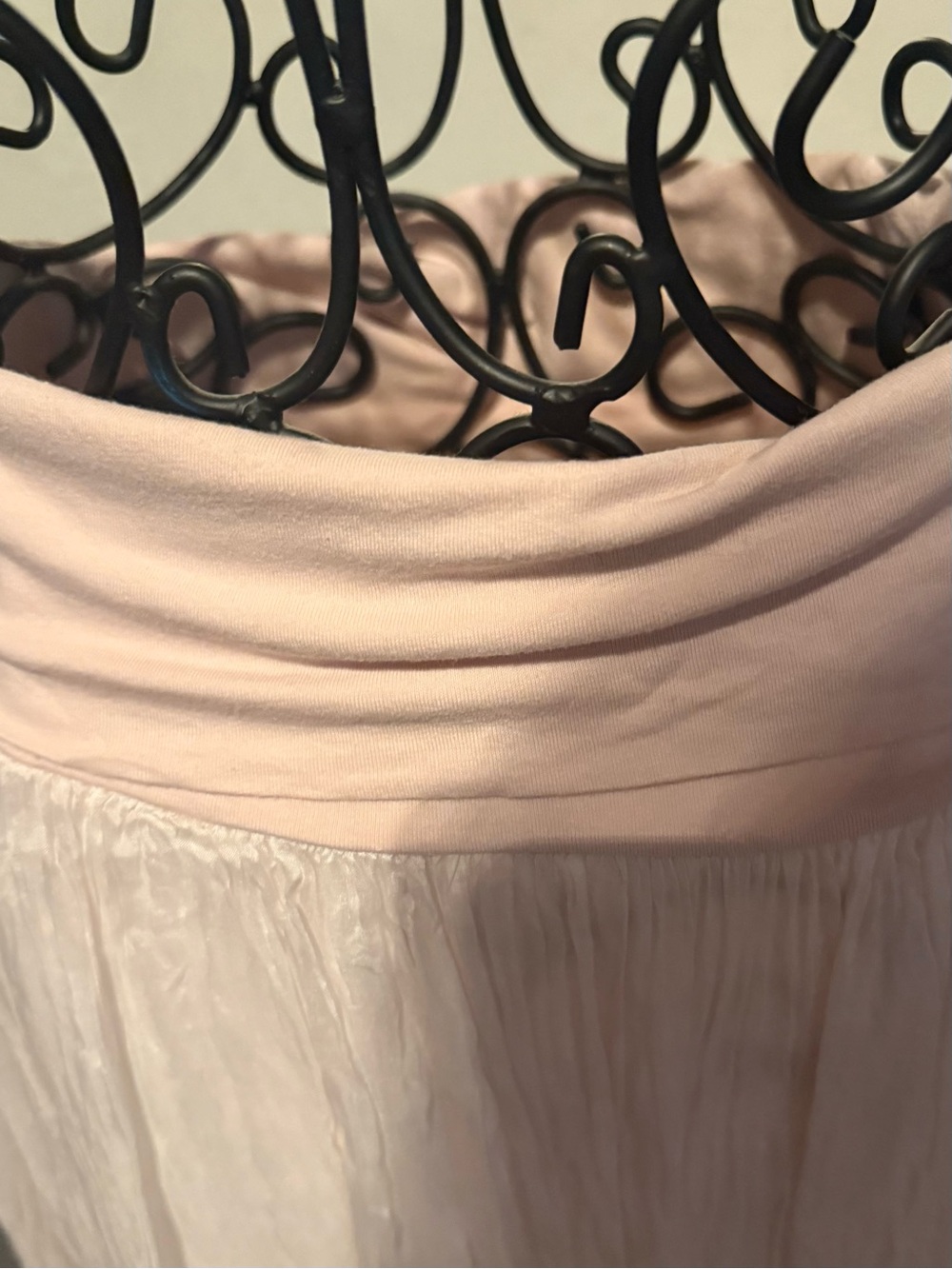 Authentic Silk Ballet Pink Silk Skirt purchased in Italy - Picture 4 of 5